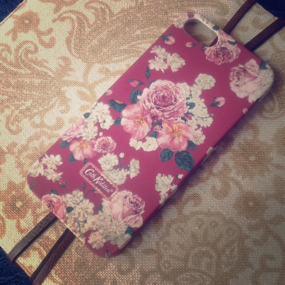 *Bundled*Cath Kidston iPhone 5 & 5S Timeless Glam - Picture 1 of 3