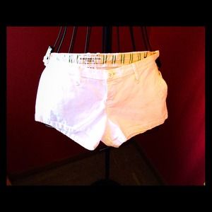 Abercrombie & Fitch white shorts