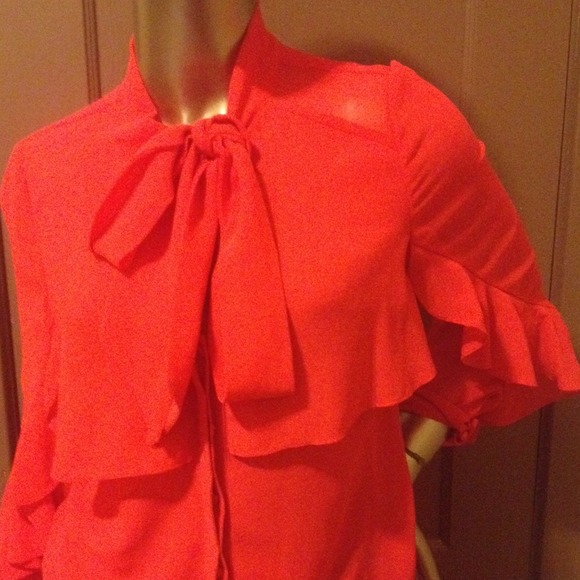 akira black label blouse - Picture 2 of 4