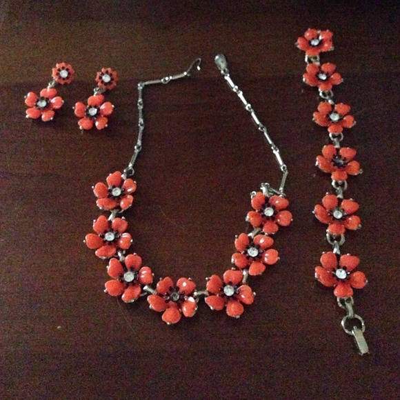 Vintage Orange Floral Jewelry Set