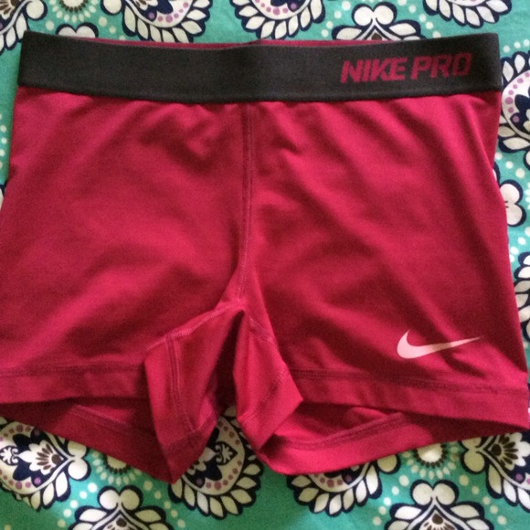 Nike Other - Nike Pro Shorts(MAGENTA)