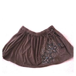 Adorable Brown AE skirt