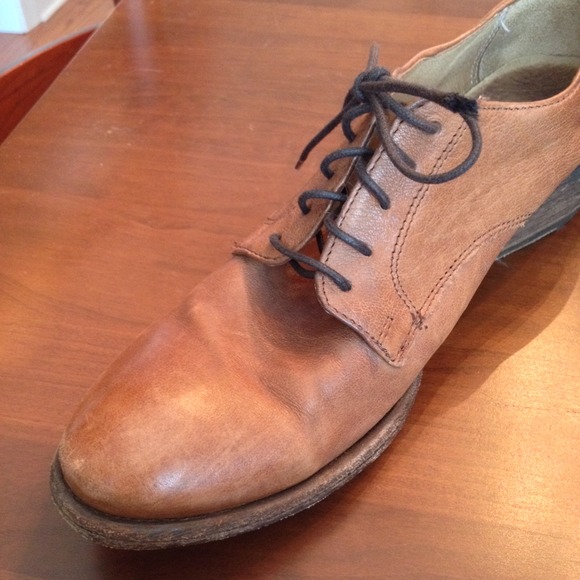 Frye oxfords size 10 - Picture 3 of 4