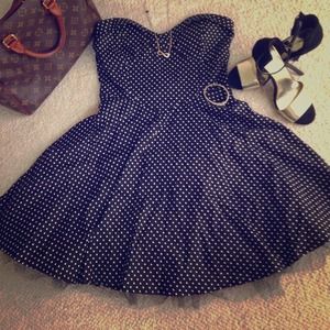 Vintage style polkadot dress