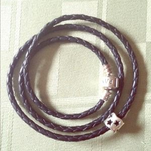 Pandora leather bracelet with star charm!