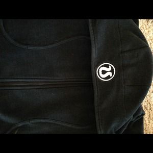 Lululemon Scuba Hoodie. M/L size 10.