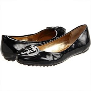 Libby Edelman Alpha Logo Flat