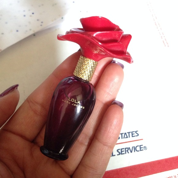 Lola travel size