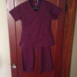 Burgandy w/Gray Detail Maevn Scrubs