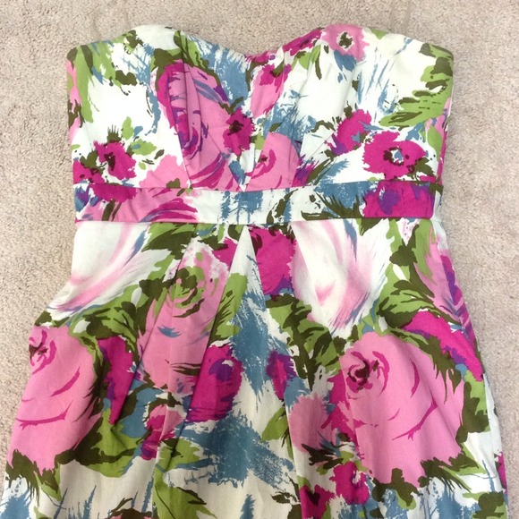 BUNDLED Used Sweetheart Floral Dress Size Medium - Picture 2 of 4