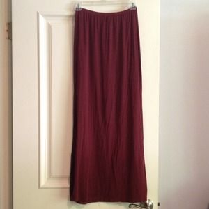 Brandy Melville maroon maxi skirt