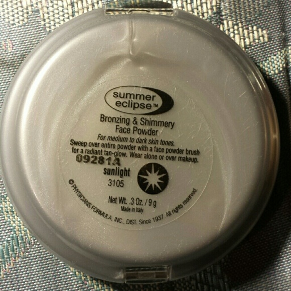Physician Formula Bronzing & Shimmery Face Powder - Picture 2 of 2