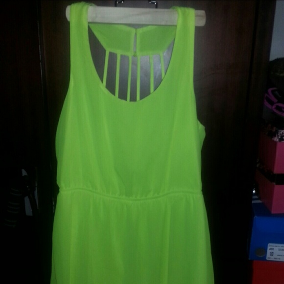 Sundress - Picture 4 of 4