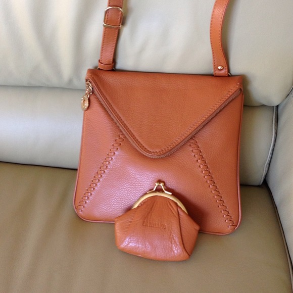 Da Milano Handbags - Leather crossbody bag NWOT