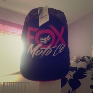 Fox SnapBack.