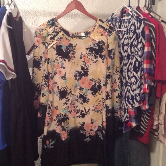 *Traded* Shift Dress Ombré Floral