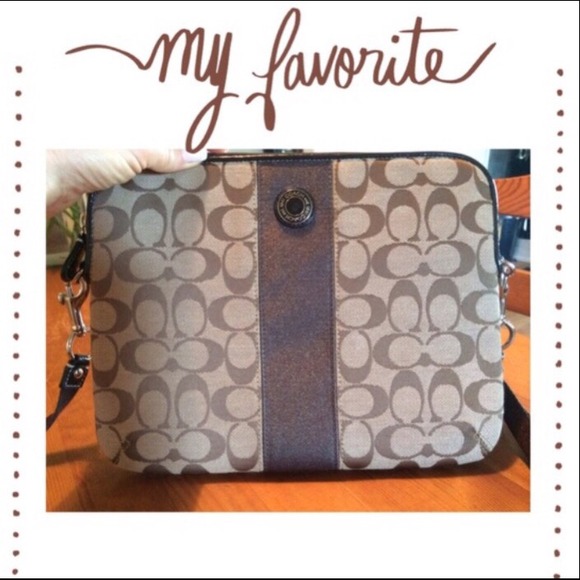 Coach Handbags - 🎉HP🎉 Coach IPad Crossbody Stripe ⭐️