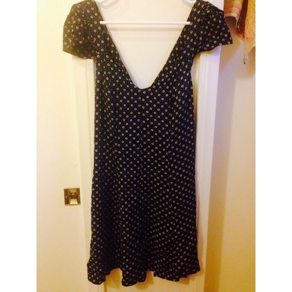 Kimchi Blue Daisy Cross Back Dress