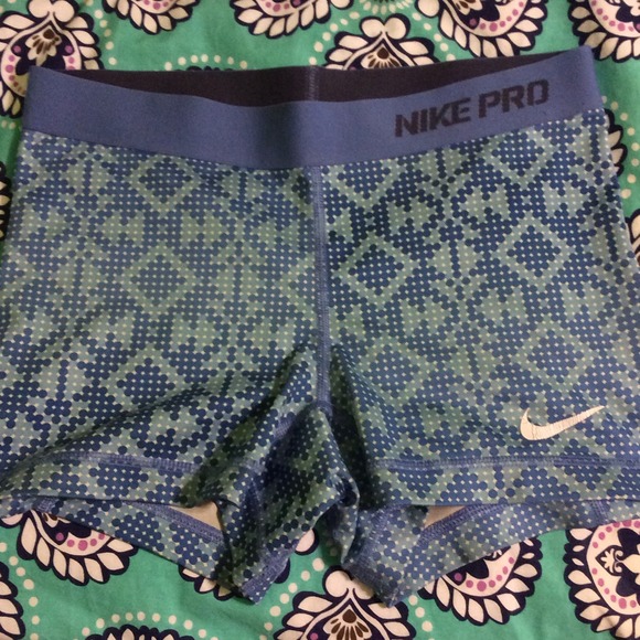 Nike Other - Nike pro shorts (BLUE PATTERN)