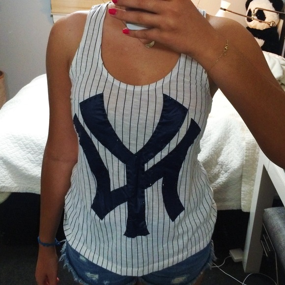 Victoria's Secret Pink Yankees tank