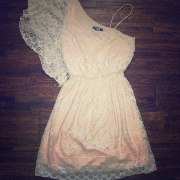 One shoulder sleeve/strap dress