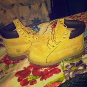 Timberlands. Worn twice. Great Condition!