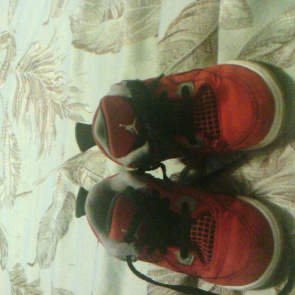 Toddler jordans  8c