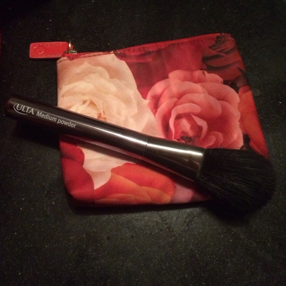 Ulta Medium Powder Makeup Brush