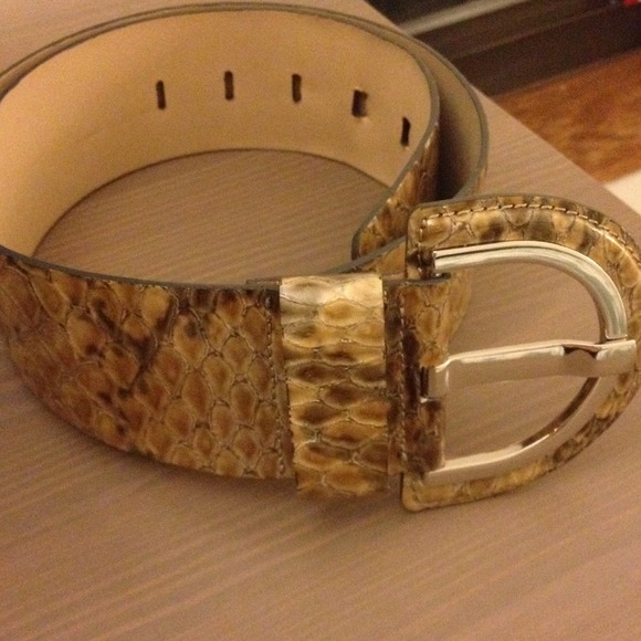 Banana Republic Wide Belt - Picture 1 of 1