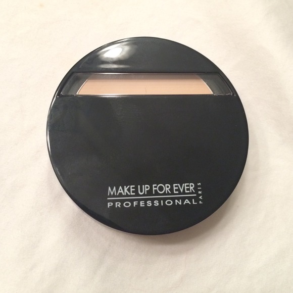 Make up forever duo mat powder foundation shade201