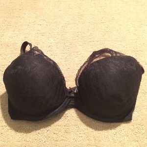 Chantelle bra