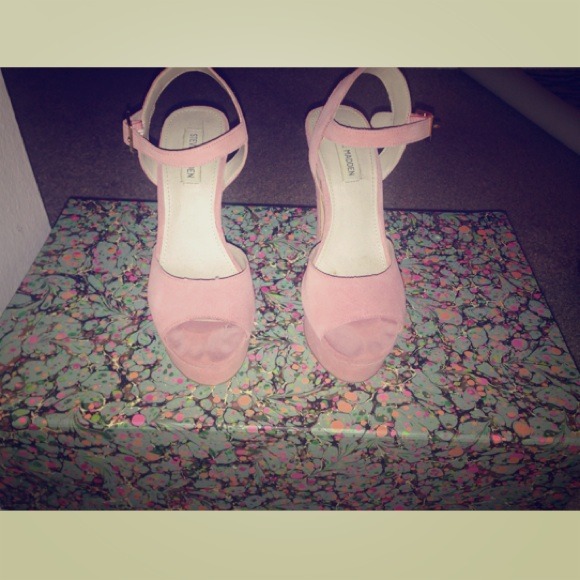 Steve Madden Blush Pink Dynemite Size 8.5