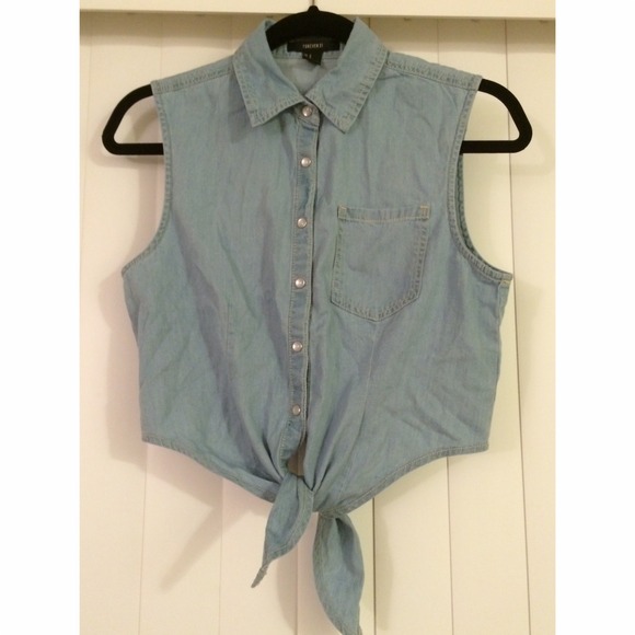 Cropped button up w/ tie