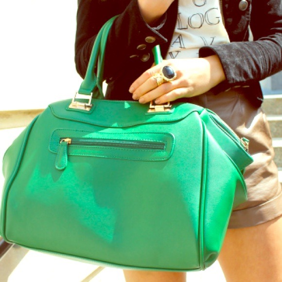 HOLDING FOR @evemoore Francesca's Emerald Green