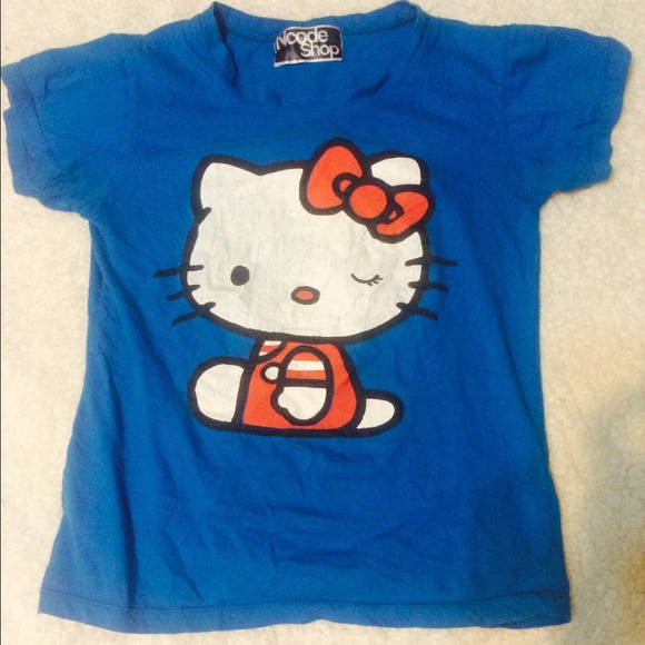 Hello kitty t-shirt