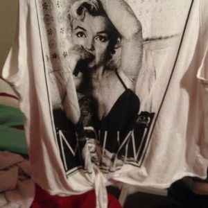 Marilyn Monroe tee shirt