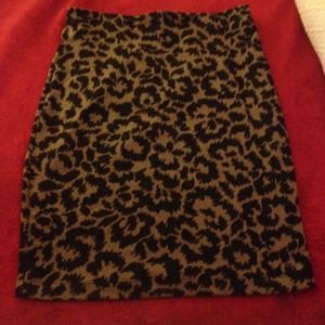 Leopard pencil skirt