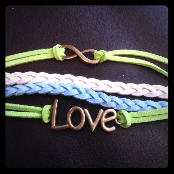 Multistrand Bracelet. - Picture 1 of 1