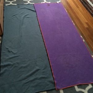 Skidless yoga mat by yogi toes