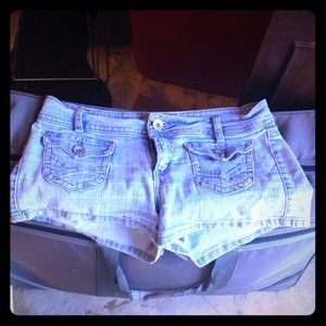 NWOT LEI low rise denim short shorts
