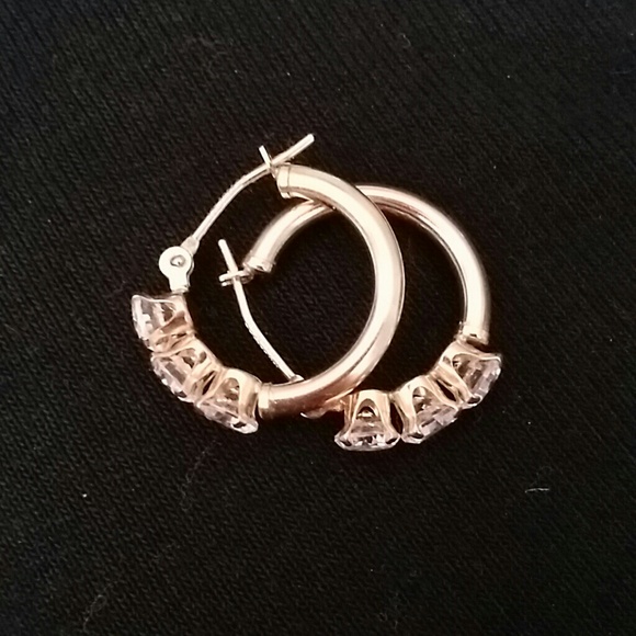 10k 3cm cubic zirconia hoop earrings - Picture 3 of 3