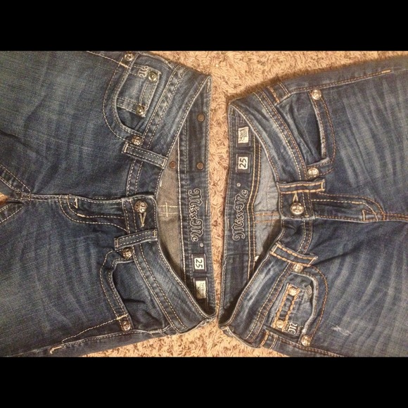 Two pairs of pairing own Miss Me Jeans! - Picture 4 of 4