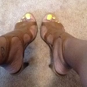 Tan ankle strapped sandals