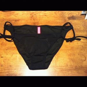 Brand new Victoria's Secret string bikini