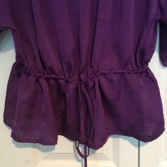 SOLD SOLD SOLD MICHAEL KORS Purple Top - Picture 3 of 4
