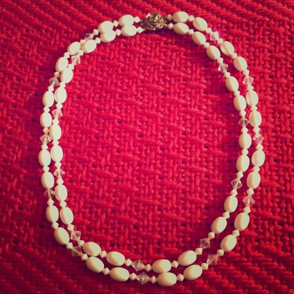Double strand necklace