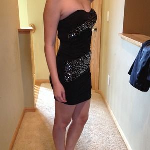 Black and silver sequined strapless dress