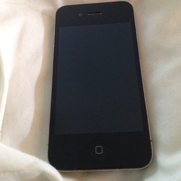 Black iPhone 4
