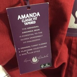 NWT Ladies Gloria Vanderbilt AMANDA jeans size 18.