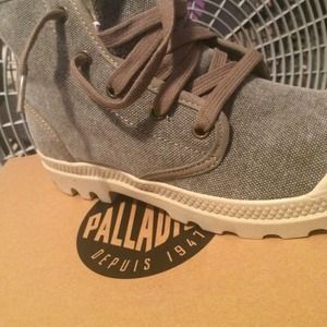 Palladium boots . Size 7 1/2